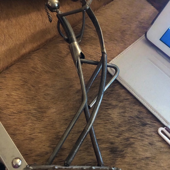 Dancing couple - Picture 4 of 7